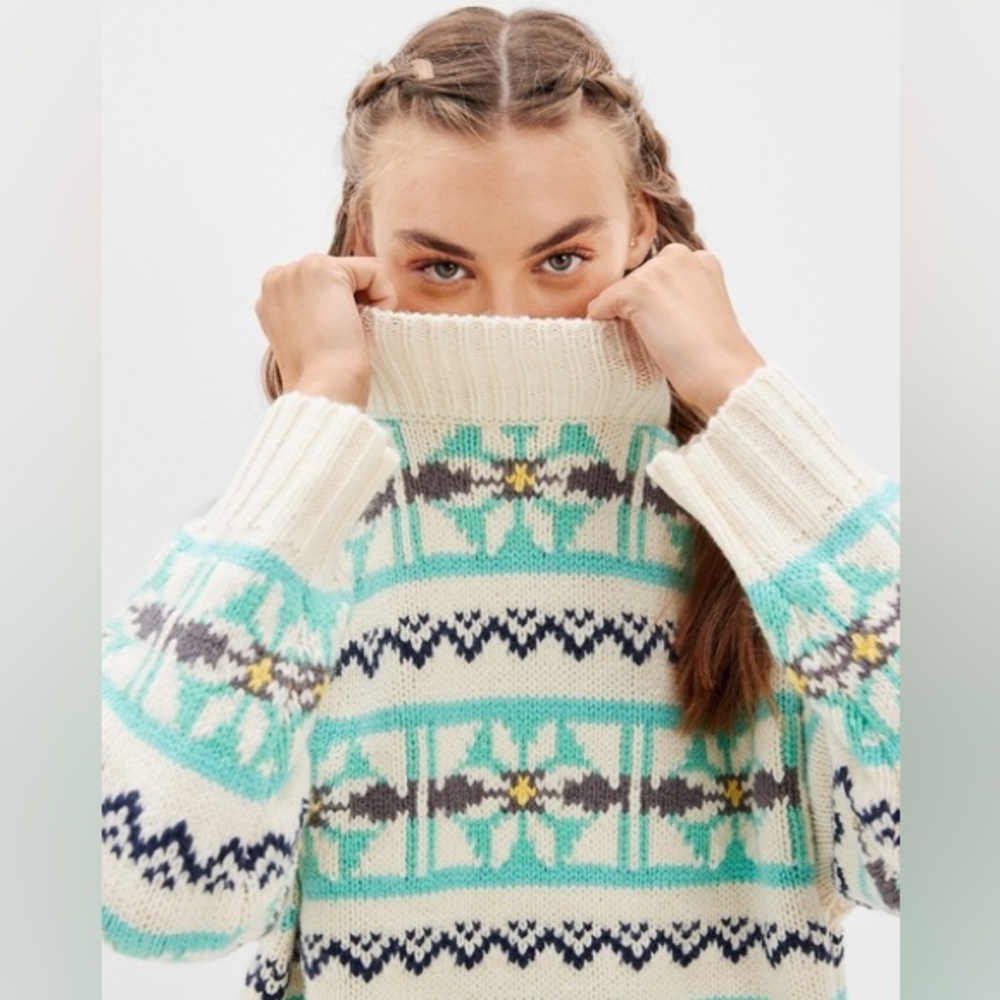 NWOT American Eagle AE Size L Oversized Fairisle Chunky Mock Neck Sweater